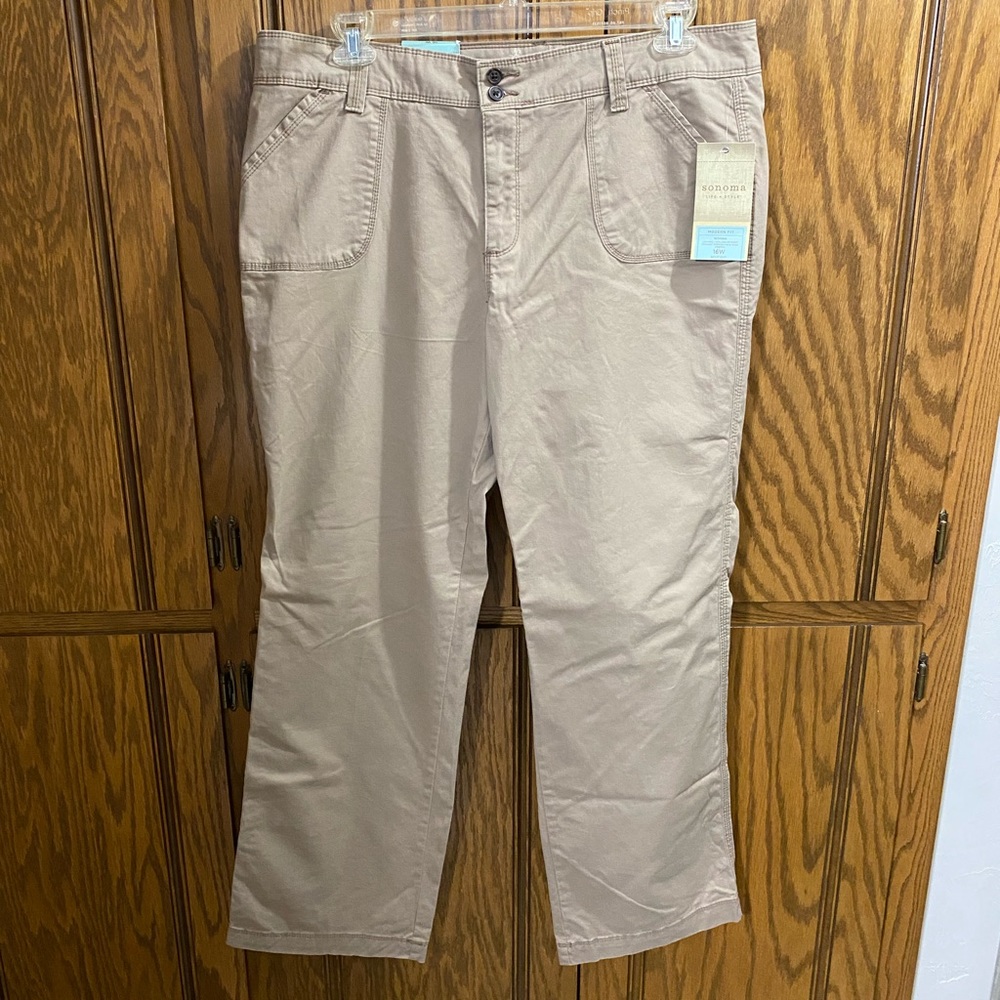 Women’s, Sonoma Modern Fit, 16W, NWT, Bootcut Tan Pants